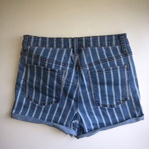 Pacsun Shortie Shorts Size 24